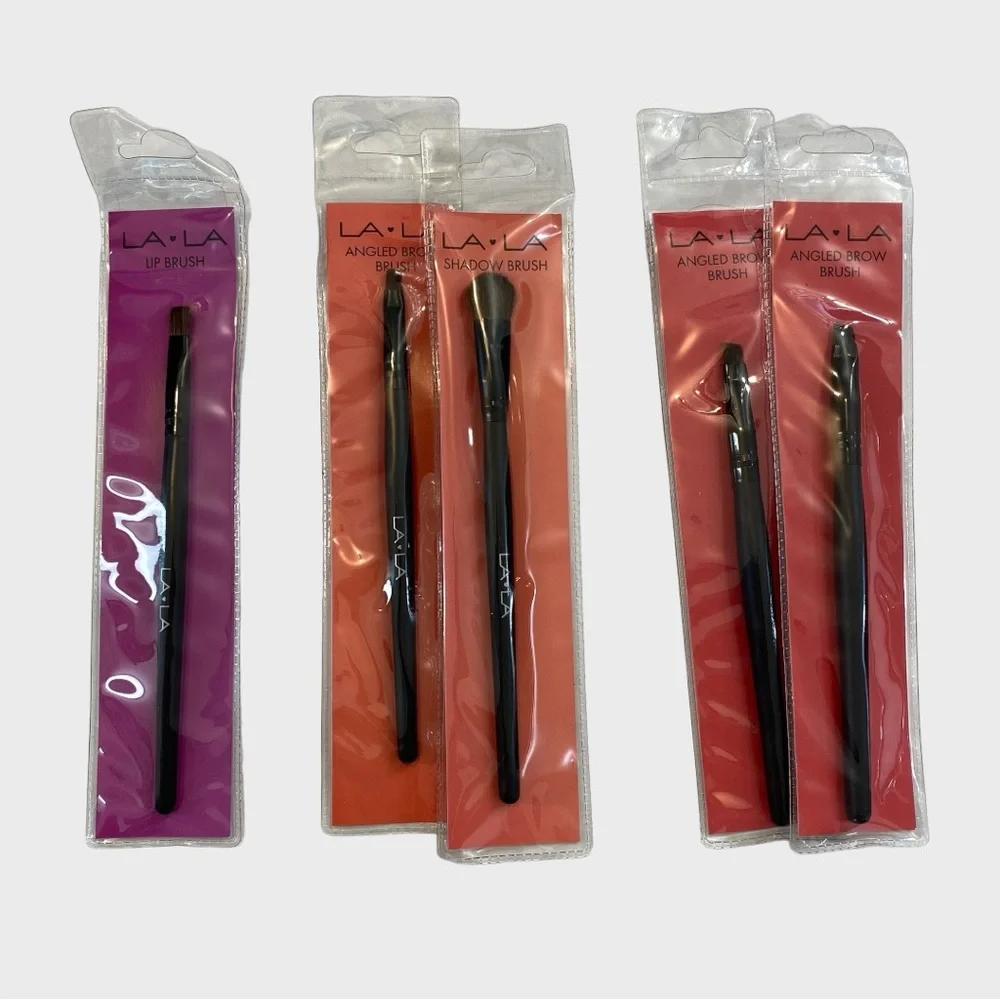 NEW LA LA Cosmetics Set of 14 Makeup Brushes Unused New in Package